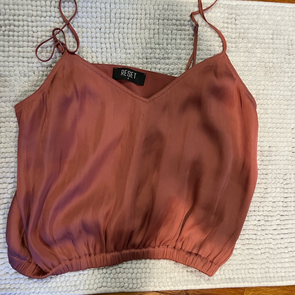 Reset Rust V-Neck Top - Picture 2 of 2